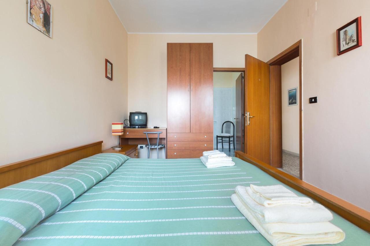 B&B Prima O Poi Parabita Exteriör bild